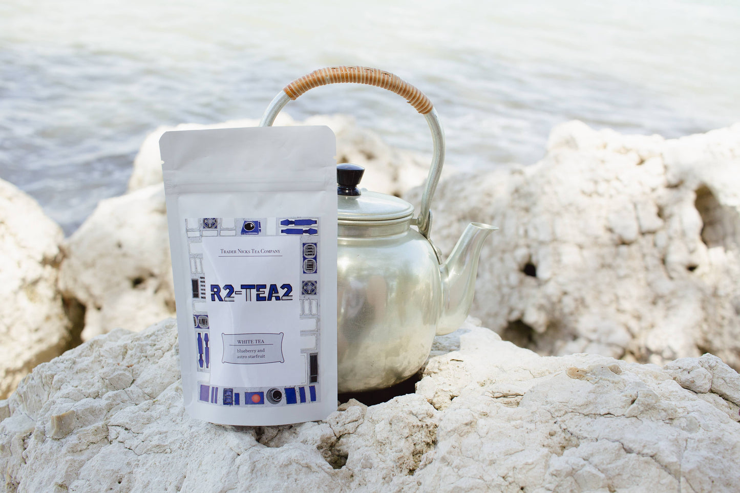 R2-Tea2 Blueberry Kiwi Starfruit Green & White Tea