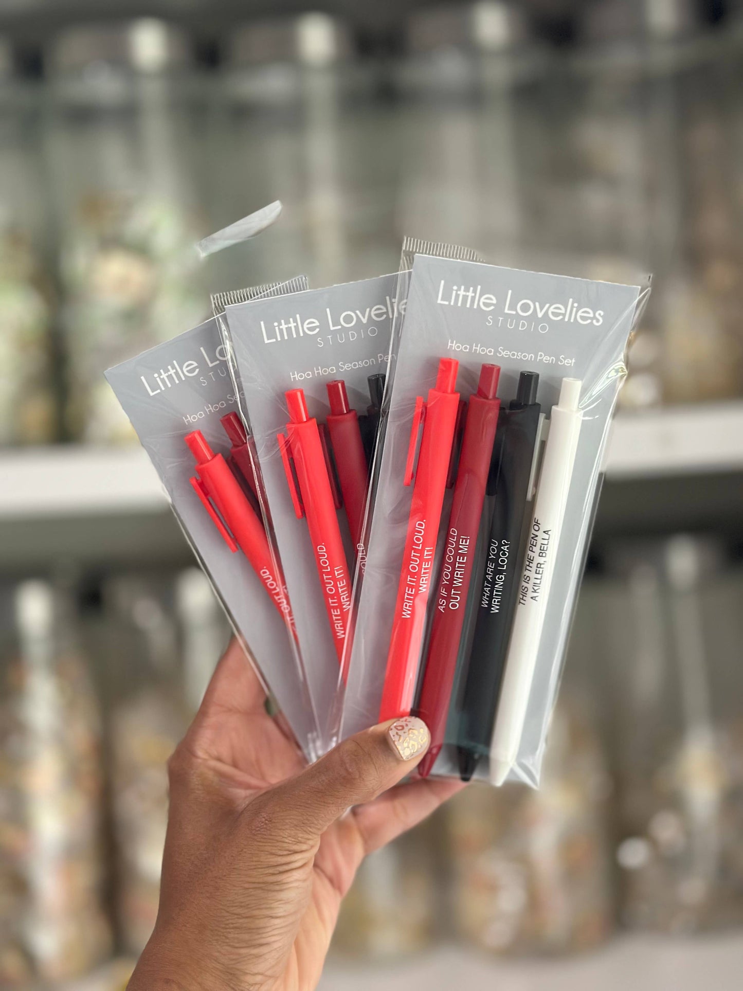 Hoa Hoa Season Pen Set – Set of 4 Black Ink Click Pens