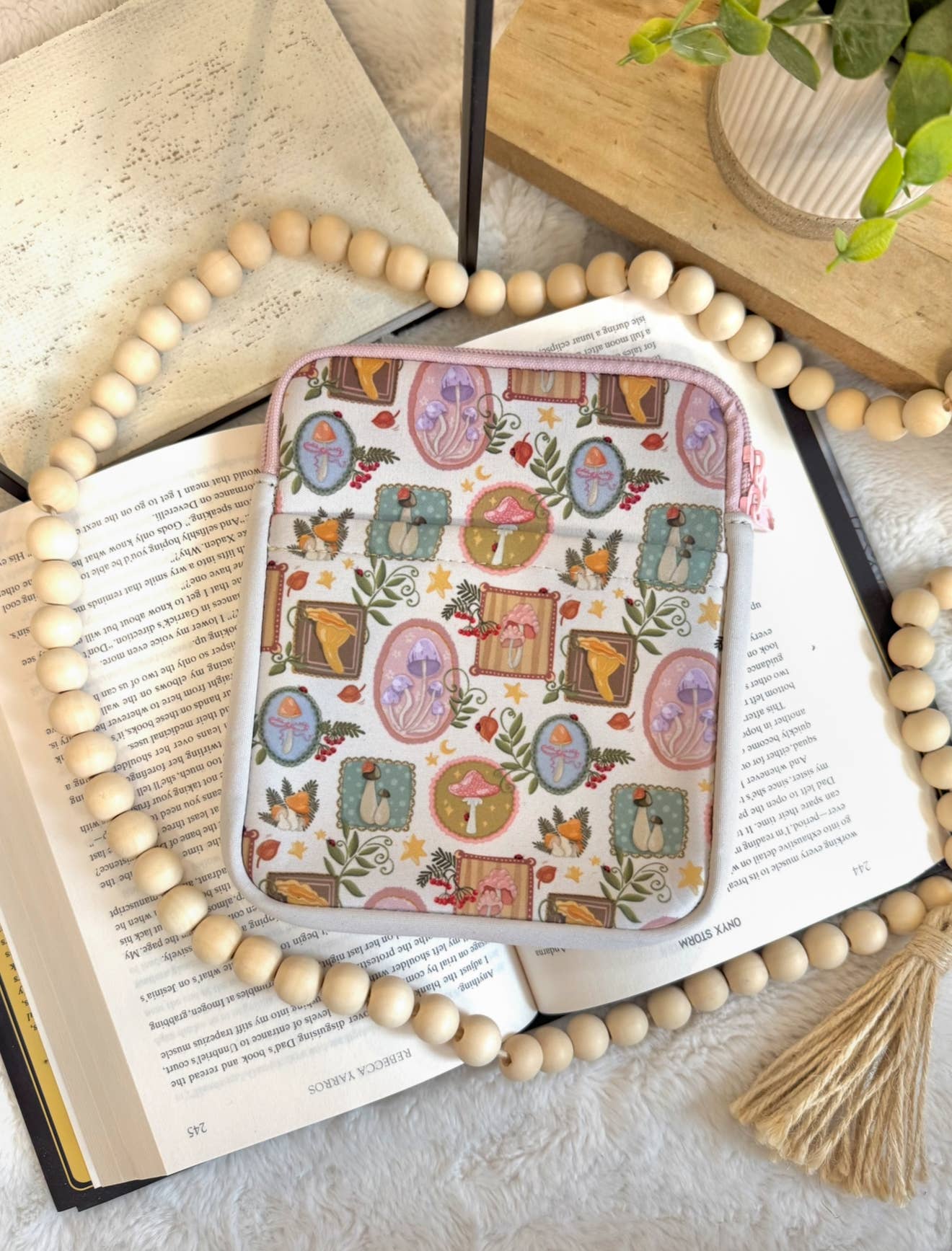 Mushroom Kindle Sleeve | Kindle Sleeve | Kindle Storage