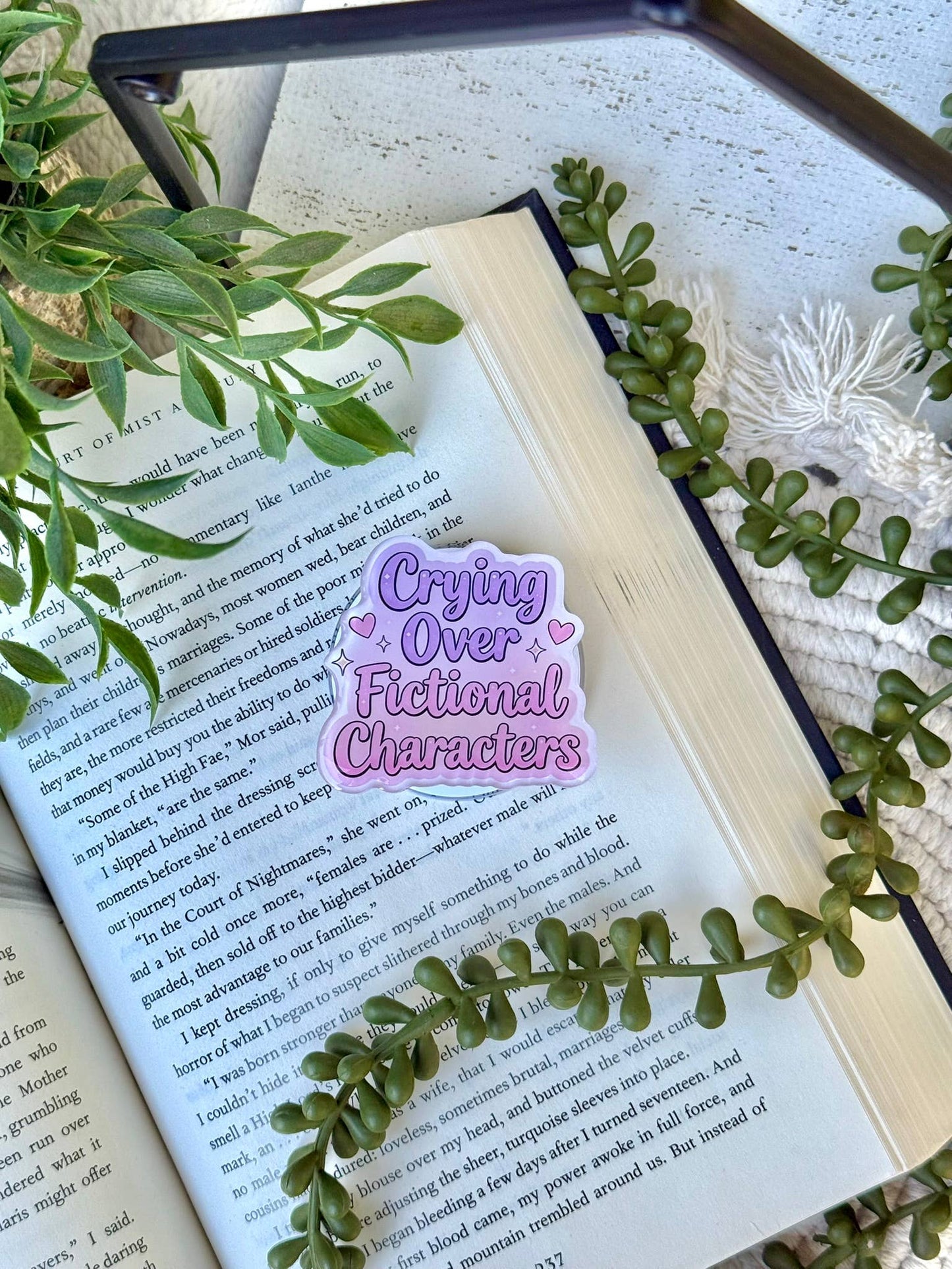 Crying Magnetic Kindle Grip