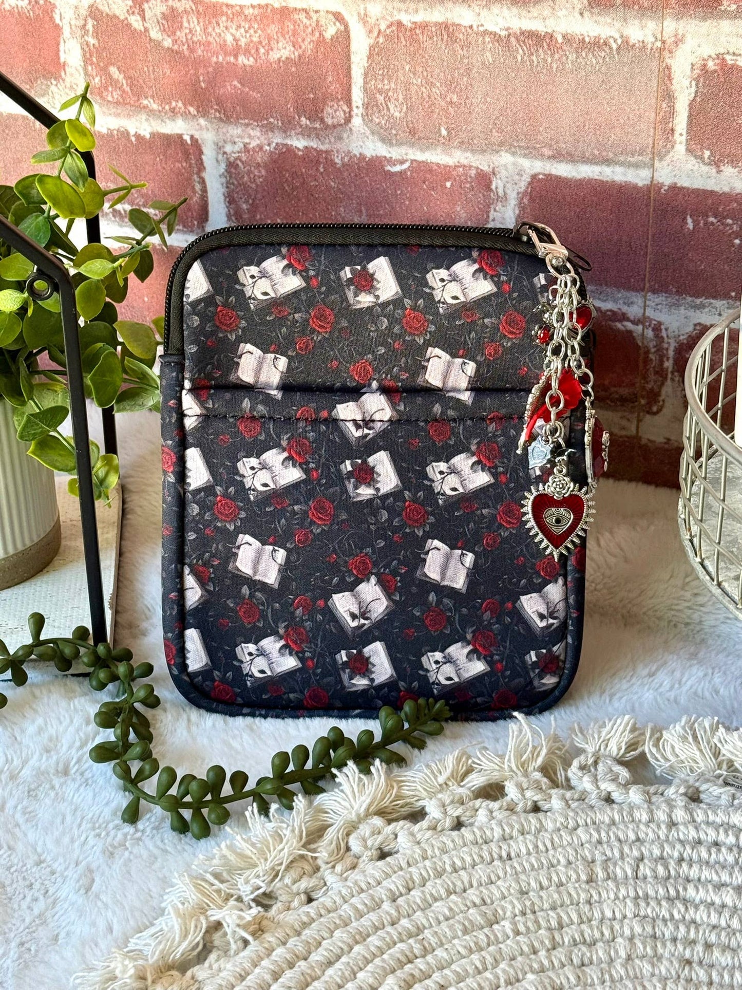 Reading Dark Romance Kindle Sleeve | Kindle Sleeve |Kindle