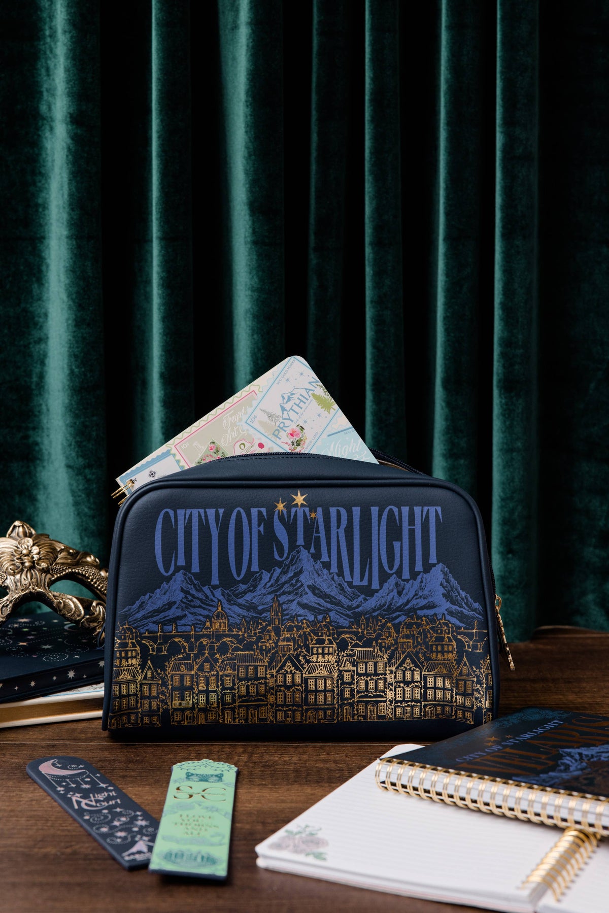 Pouch, Night Court