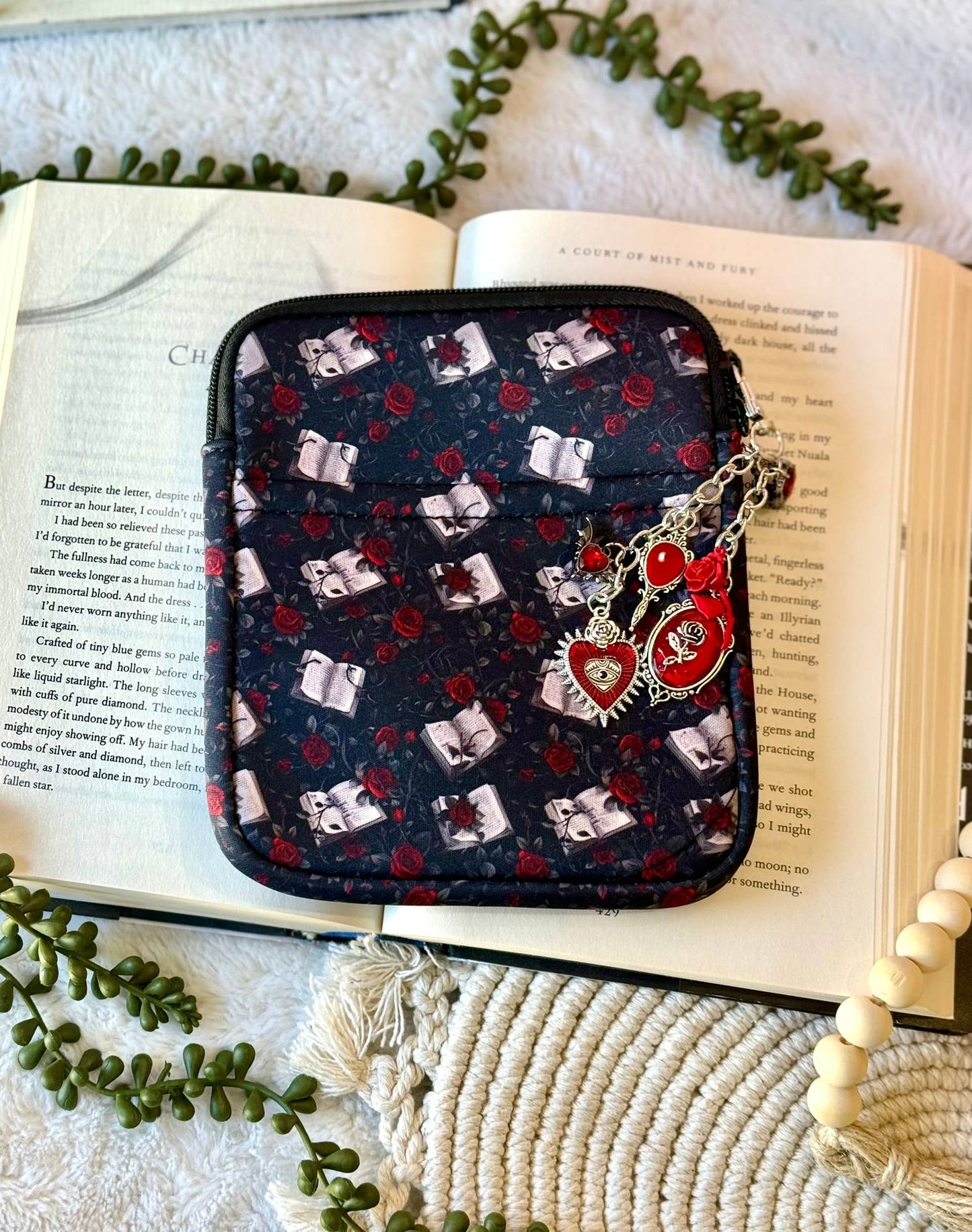 Reading Dark Romance Kindle Sleeve | Kindle Sleeve |Kindle