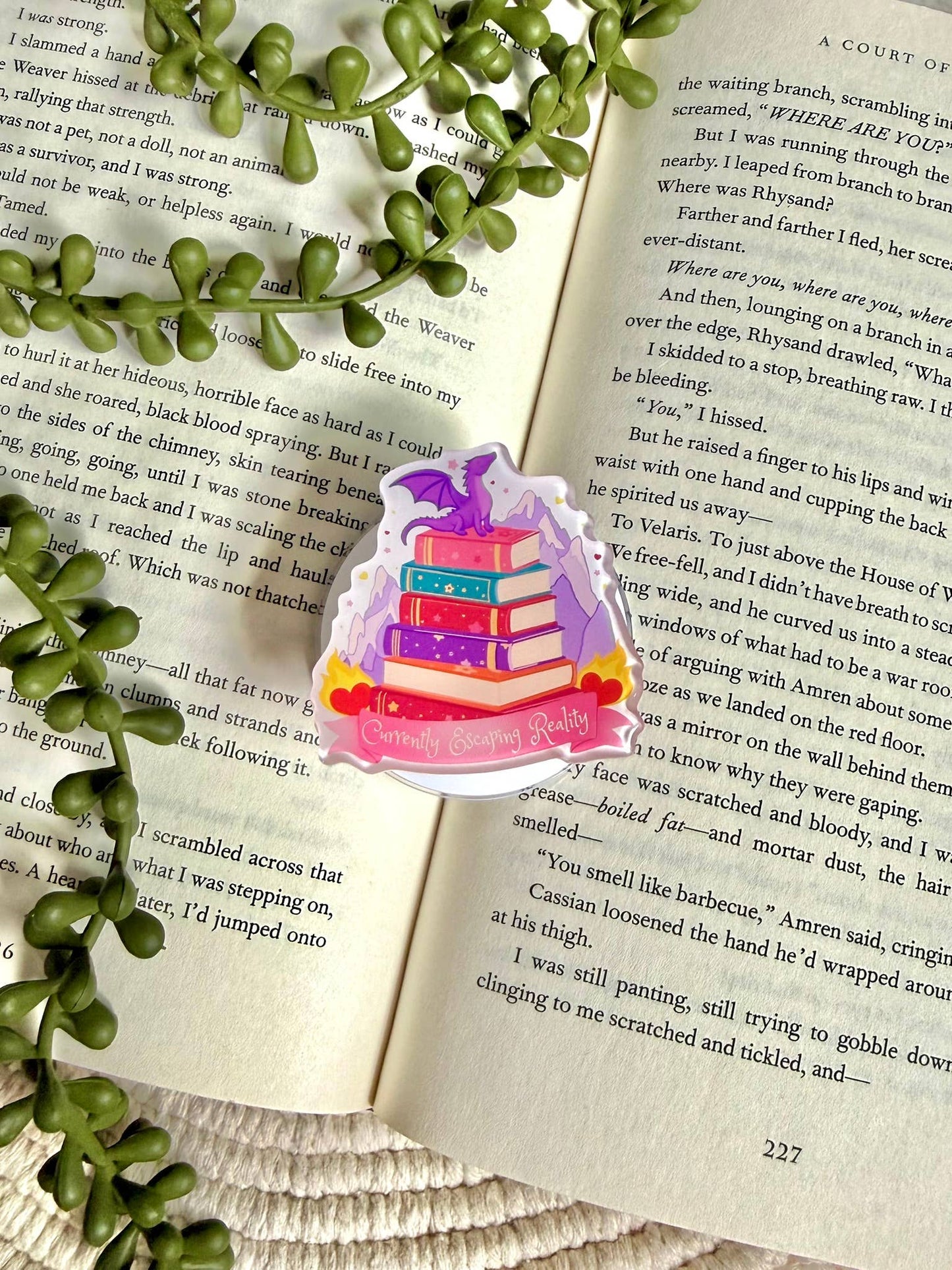 Escaping Reality Magnetic Kindle Grip