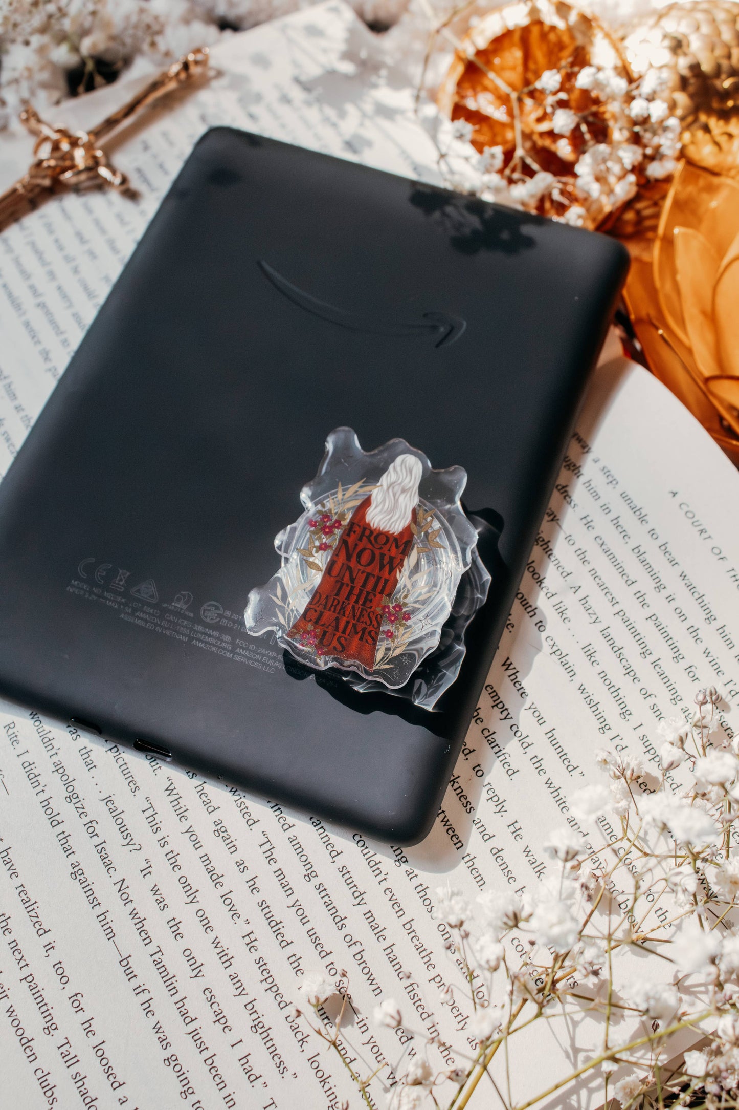 Throne of Glass Manon Blackbeak Kindle / Phone Grip