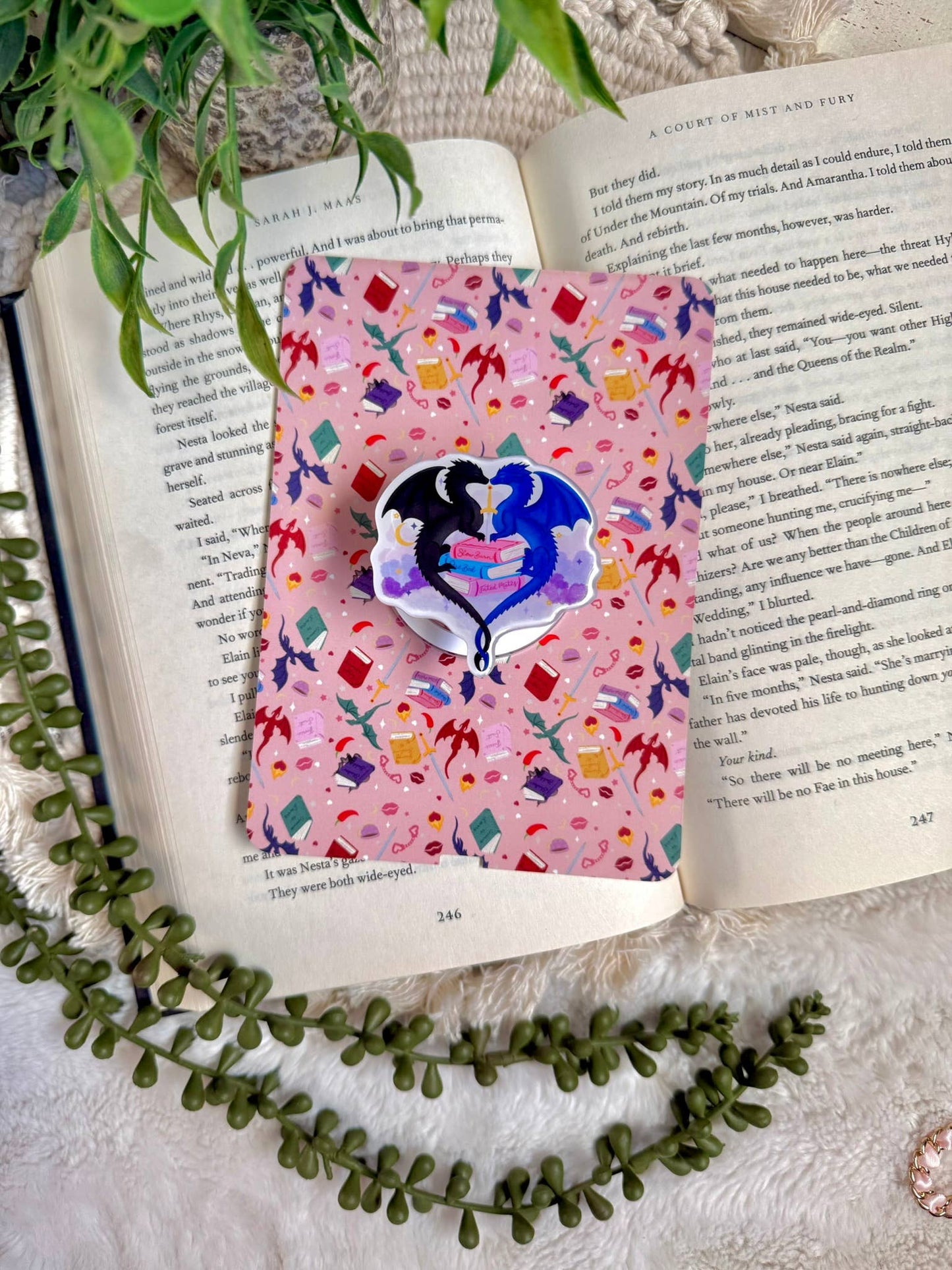 Fantasy Kindle Grip - Fantasy Phone Grip _ Romantasy Grip
