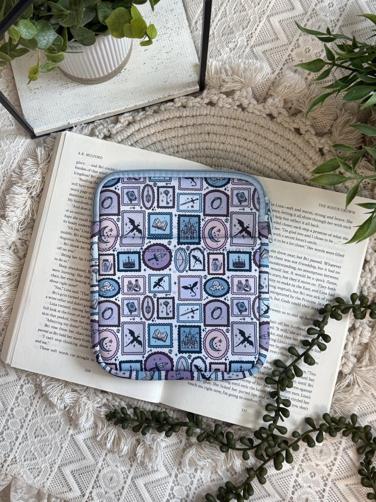 Dragon Kindle Sleeve | Kindle Sleeve | Kindle Storage